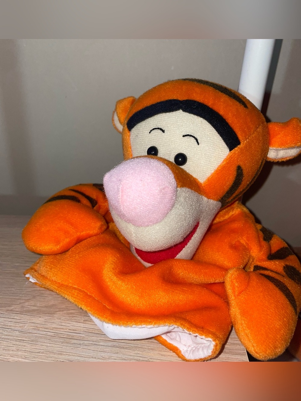 Disney tigger hand puppet